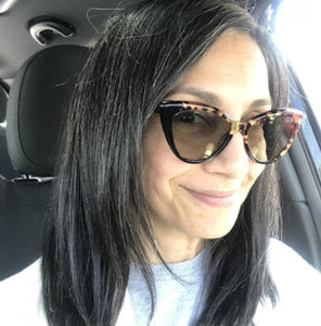 Meet your Posher, Elizabeth